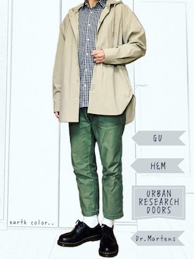 「H&M」｜「アイテム（その他アウター）」を使った、べー。さん（メンズ・171cm）の春コーディネート