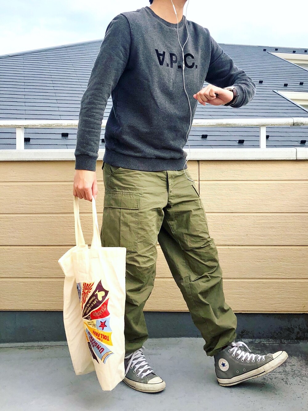 A.P.C. 30周年記念アイテムHIVER87 トレーナー　アーペーセー　s A.P.C. 30周年記念アイテムHIVER87 トレーナー アーペーセー s