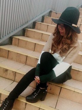 「Janiss（ジャニス）のアイテム」を使った、JANISS STAFFさん（レディース・160cm）の秋コーディネート