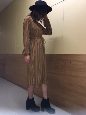 「Janiss（ジャニス）のアイテム」を使った、JANISS STAFFさん（レディース・160cm）の秋コーディネート