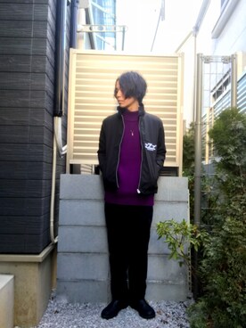 ニット セーターを使った 黒 紫 のメンズ人気ファッションコーディネート Wear