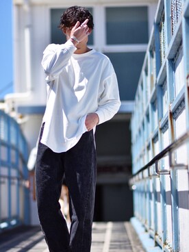「ESSAY（エッセイ）のアイテム（パンツ）」を使った、松本 幸さん（メンズ・180cm）の夏コーディネート