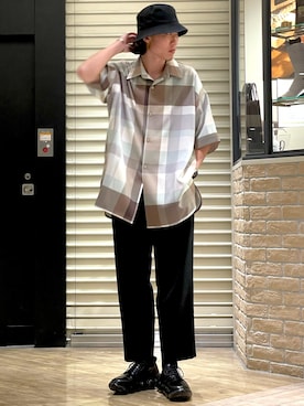 「Lui's（ルイス）のアイテム（シャツ/ブラウス）」を使った、松本 幸さん（メンズ・180cm）の春コーディネート