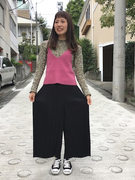 「アイテム（トップス、ブラウン系）」を使った、I am I ONEROOMさん（レディース・156cm）の秋コーディネート