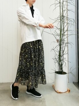 「I am I in fact...（アイアムアイインファクト）のアイテム（ジャケット/アウター）」を使った、I am I ONEROOMさん（レディース・164cm）の春コーディネート