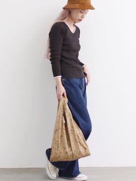 「YEAR FEW OF MY FAVORITE THINGS（イヤーフューオブマイフェイバリットシングス）のアイテム」を使った、I am I ONEROOMさん（レディース・159cm）の夏コーディネート