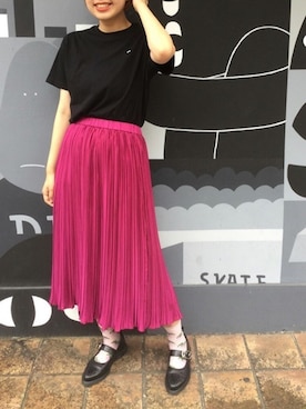 「アイテム（Tシャツ/カットソー、ブラック系）」を使った、I am I ONEROOMさん（レディース・167cm）の夏コーディネート