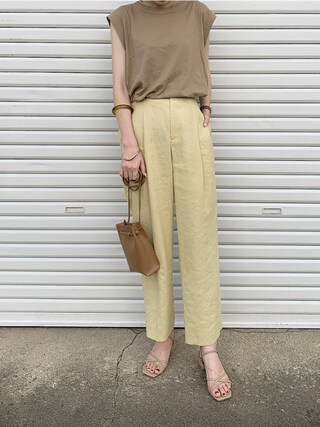 新品タグ付き IENA スラブツイル テーパードパンツ ナチュラル 40 イエナ IENA（イエナ）の「スラブツイルイージーパンツ◇（その他パンツ