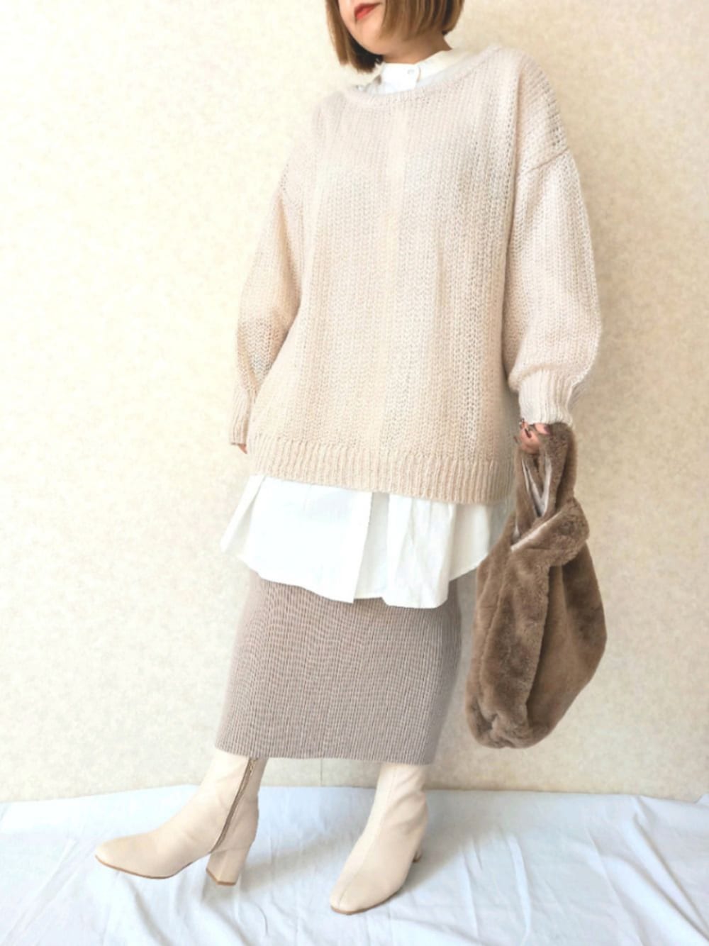 「シンプル、オトナ女子、秋のコーデ、ootd、オトナカジュアル、プチプラコーデ、低身長、ショートブーツ、ワントーンコーデ、いいね、save、フォローお願いします🤑」｜「GUのアイテム（ニット/セーター、ベージュ系）」を使った、aya_∗*ﾟさん（レディース・153cm）の秋コーディネートの1枚目の写真