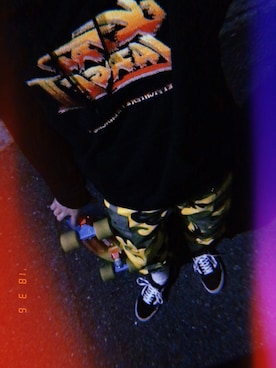 「アイテム（カーゴパンツ、イエロー系）」を使った、toshikiさん（メンズ・174cm）の夏コーディネート