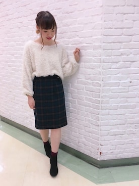 「VIS（ビス）のくるくるエコファープルオーバー（ニット/セーター、ホワイト系）」を使った、Yuiさん（レディース・163cm）の秋コーディネート