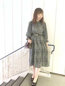 「VIS（ビス）のサイドリベットショルダーバッグ（ショルダーバッグ、ブラウン系）」を使った、Yuiさん（レディース・163cm）の秋コーディネート