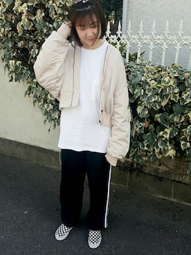 「アイテム（チョーカー）」を使った、sayakaさん（レディース・157cm）の春コーディネート