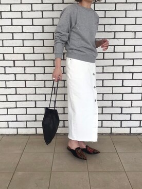 「Lee（リー）のアイテム（スカート）」を使った、ぺこさん（レディース・156cm）の春コーディネート