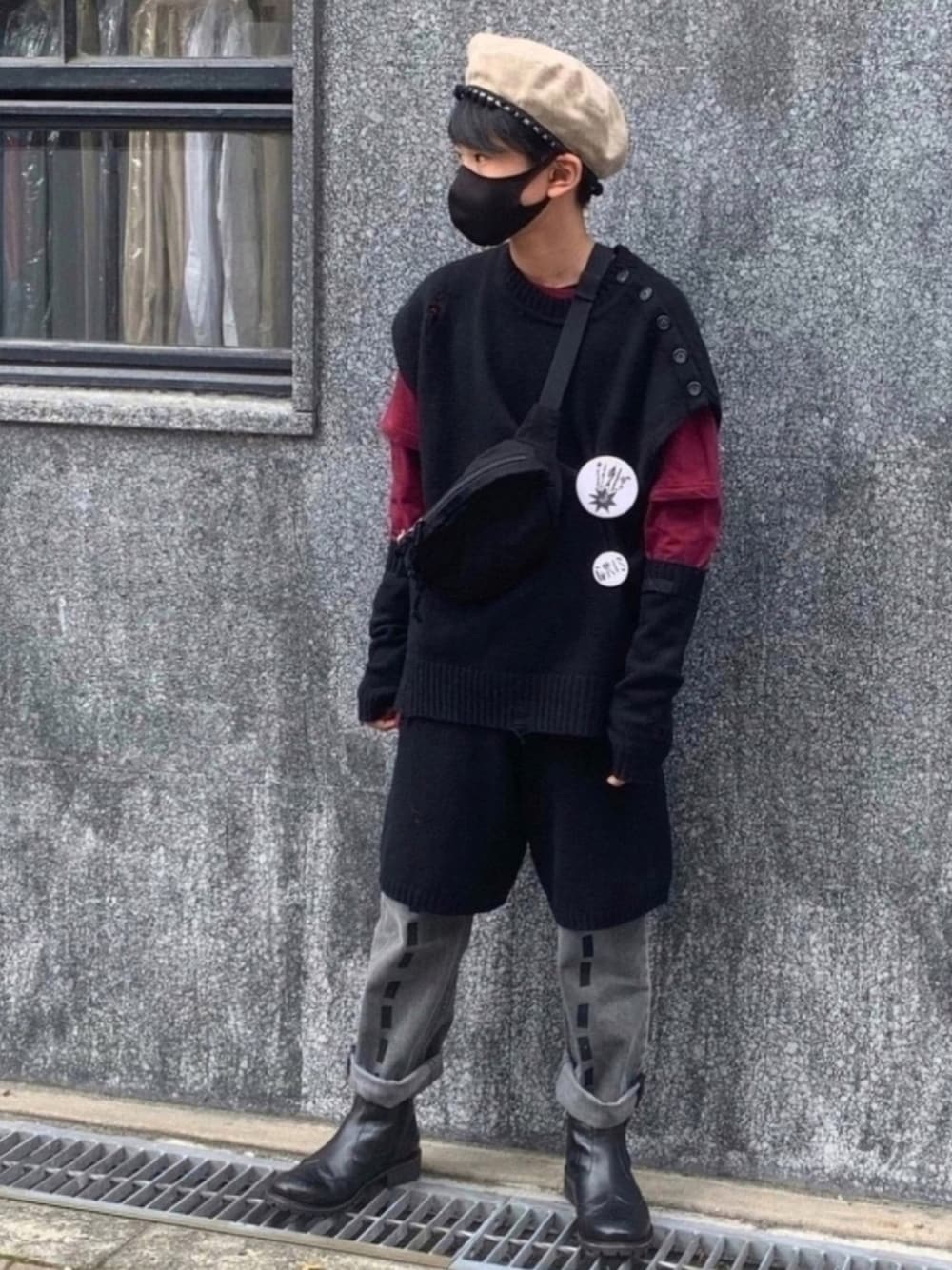 「ニット、ベレー帽、キッズコーデ、男の子コーデ、おしゃれさんと繋がりたい、重ね着コーデ、重ね着、ニットコーデ、秋のマイ旬スタイル、ヘビロテ」｜「GRISのアイテム（トップス、ブラック系）」を使った、らいとさん（キッズ・148cm）の秋コーディネートの1枚目の写真