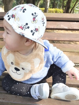 「H&M DIVIDED（エイチアンドエム　ディヴァイデッド）のアイテム（キャップ）」を使った、**nさん（キッズ・70cm）の春コーディネート