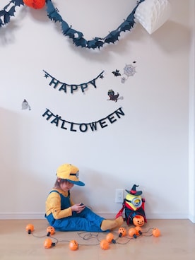 「wearhalloween2017」｜「アイテム（サロペット/オーバーオール）」を使った、RI⌒✶⋆⠒̫⃝さん（キッズ・100cm）の秋コーディネート