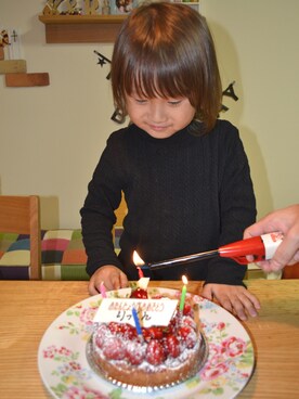 「present（プレゼント）のアイテム（その他）」を使った、RI⌒✶⋆⠒̫⃝さん（キッズ・100cm）の冬コーディネート