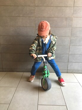 「アイテム（スリッポン、その他）」を使った、RI⌒✶⋆⠒̫⃝さん（キッズ・100cm）の冬コーディネート