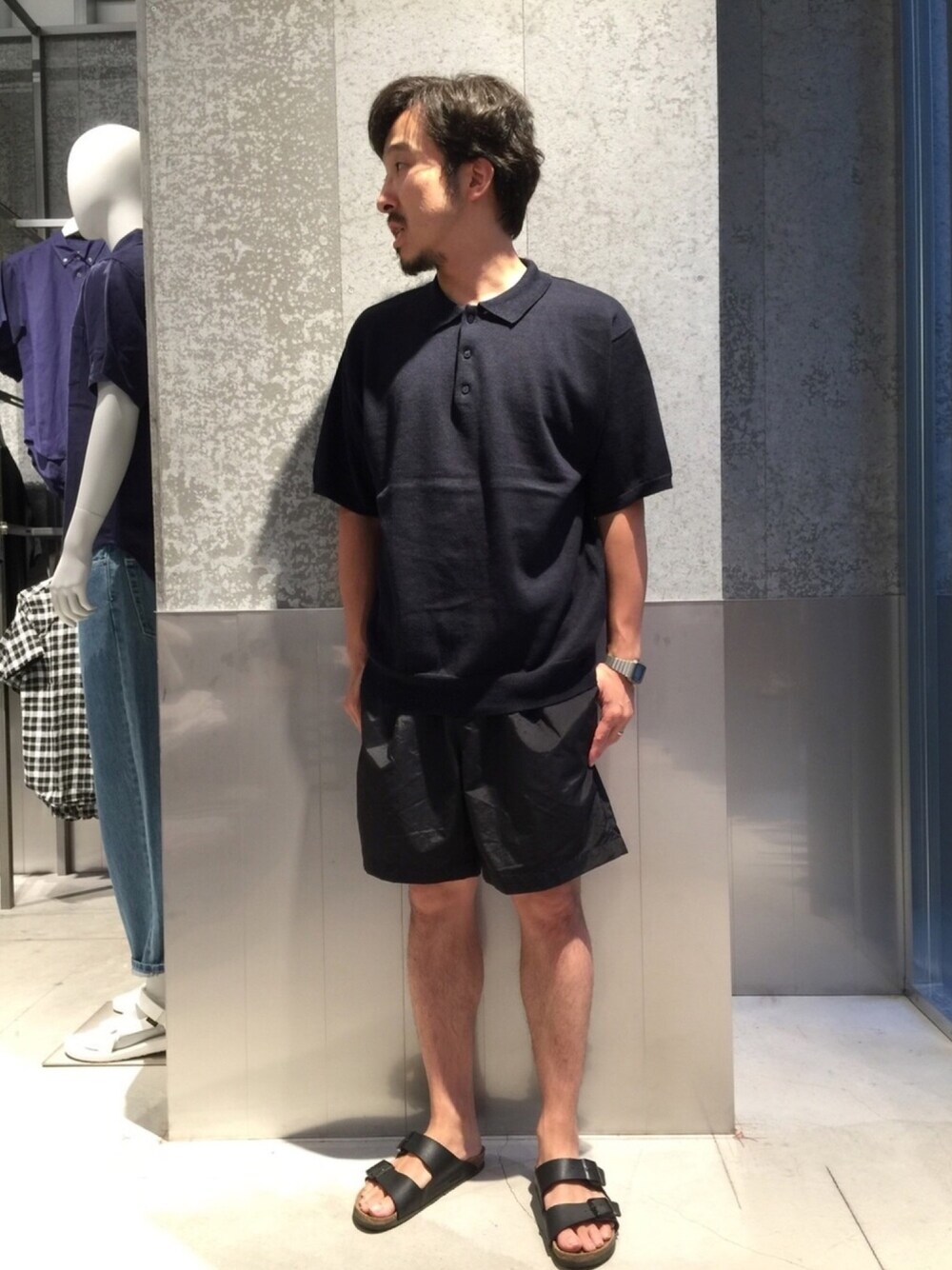 「夏セールで買いました、オトナカジュアル、きれいめカジュアル、KOE、birkenstock、サンダル、ショートパンツ、麻混、ポロシャツ」｜「BIRKENSTOCKのBIRKENSTOCK ARIZONA SMOOTH LEATHER（サンダル、ブルー系）」を使った、bashibashiさん（メンズ・168cm）の夏コーディネートの1枚目の写真