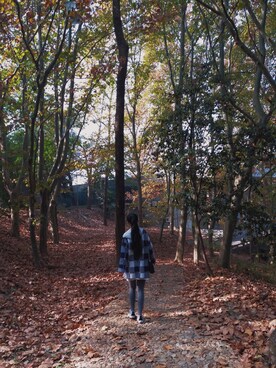 「Katie（ケイティ）のアイテム（バッグ）」を使った、Sallyさん（レディース・170cm）の秋コーディネート