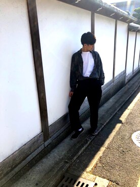 「no brand（ノーブランド）のアイテム（スラックス、ブラック系）」を使った、まさてぃんさん（メンズ・175cm）の秋コーディネート