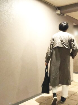 「アイテム（ステンカラーコート）」を使った、shoさん（メンズ・173cm・20代）の春コーディネート
