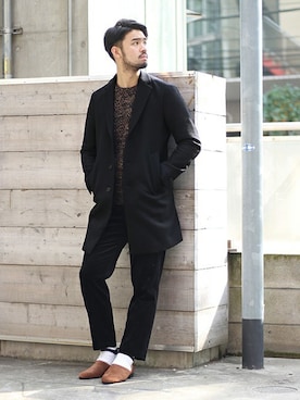 「クルーネックニット」｜「アイテム（スリッポン）」を使った、TERAさん（メンズ・183cm）の秋コーディネート