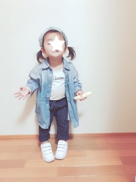 「アイテム（シャツワンピース）」を使った、OTOMACHUさん（キッズ・80cm）の春コーディネート