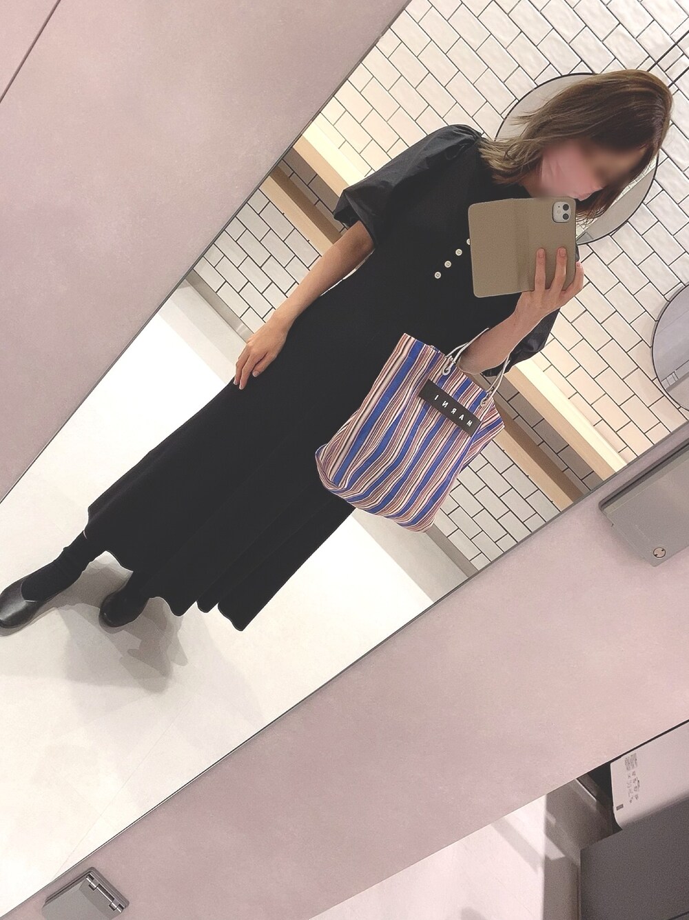 「ワンピース、妊婦コーデ、妊娠8ヶ月」｜「MARNIのアイテム（バッグ、その他）」を使った、miiさん（レディース・163cm）の春コーディネートの1枚目の写真