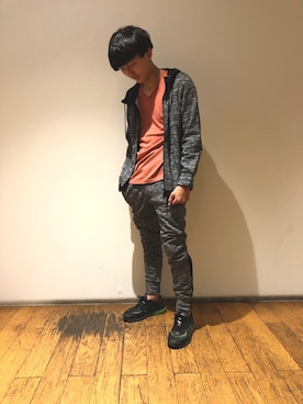 「TETE HOMME（テットオム）のアイテム（トップス）」を使った、おまつさん（メンズ・163cm）の夏コーディネート