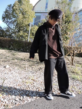 「アイテム（ハンチング/ベレー帽、ホワイト系）」を使った、本村可伊さん（メンズ・170cm）の冬コーディネート