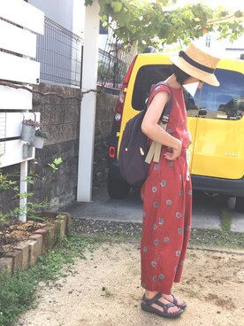 「chambre de charme（シャンブルドゥシャーム）のアイテム（パンツ）」を使った、さにさん（レディース・150cm）の夏コーディネート