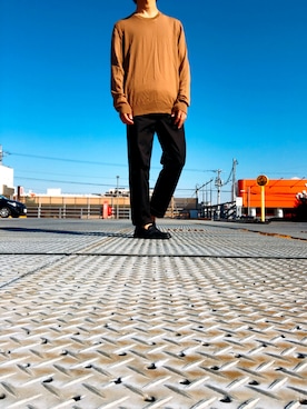 「DOUCAＬ'Ｓ（ドゥーカルス）のアイテム（ローファー）」を使った、ryujiさん（メンズ・174cm）の秋コーディネート