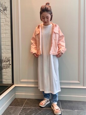 「08sircus（ゼロエイトサーカス）のアイテム」を使った、MONAMIさん（レディース・155cm）の春コーディネート