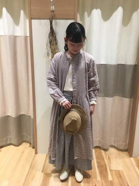 「くすみピンク」｜「アイテム（スリッポン）」を使った、ミズキさん（レディース・154cm）の春コーディネート