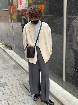 「LILL（リル）のアイテム（テーラードジャケット）」を使った、かまぴょんさん（メンズ・173cm）の春コーディネート