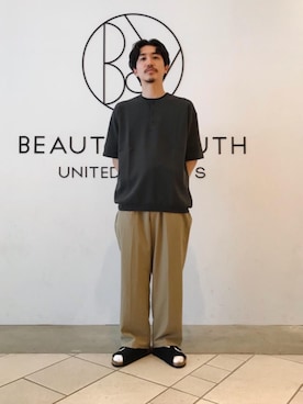 「RECOMMEND  ITEM STYLING」｜「アイテム（スラックス）」を使った、INUZUKA SHOさん（メンズ・165cm）の春コーディネート