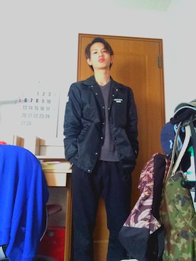 「NEW ERA（ニューエラ）のアイテム（ナイロンジャケット）」を使った、加藤 基希さん（メンズ・171cm）の冬コーディネート