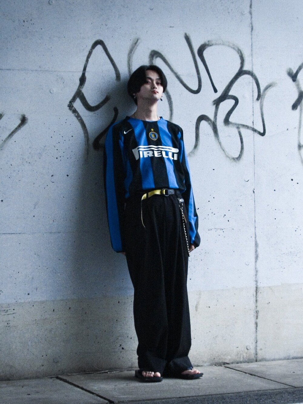 「これが私をアゲる服、下駄、夏コーデ、スポーツミックス、スポーツウェア、和服、和ストリート、タックイン、俺流ストリートコーデ、男のストリート」｜「煙草(Parliament)のアイテム（その他、ホワイト系）」を使った、shoma.さん（メンズ・176cm）の春コーディネートの1枚目の写真