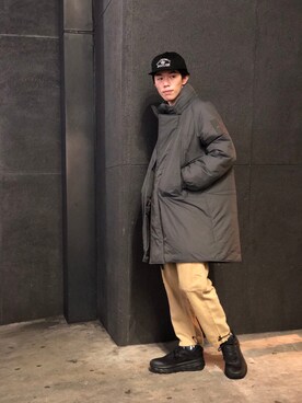 「MANASTASH（マナスタッシュ）のアイテム（カーゴパンツ）」を使った、ことっきーさん（メンズ・176cm）の秋コーディネート
