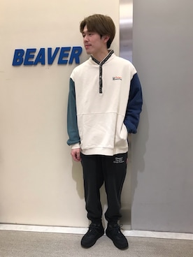 「MANASTASH（マナスタッシュ）のアイテム（スウェット）」を使った、ことっきーさん（メンズ・176cm）の冬コーディネート
