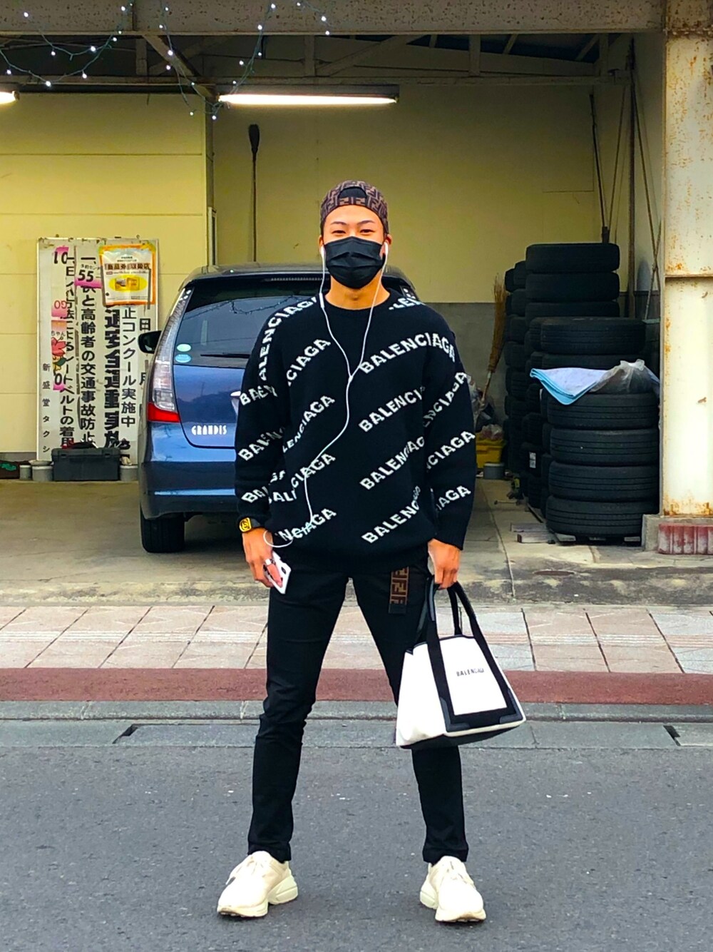 YOSUKE｜BALENCIAGAのニット・セーターを使ったコーディネート - WEAR