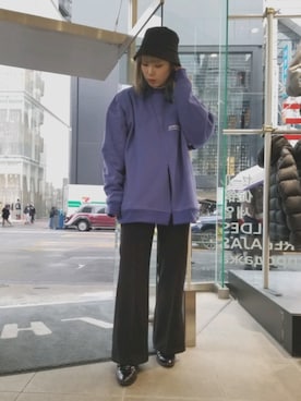 「L.H.P（エルエイチピー）のアイテム（スウェット）」を使った、niikoさん（レディース・162cm）の冬コーディネート