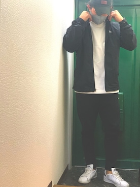 「NEW ERA（ニューエラ）のアイテム（ナイロンジャケット）」を使った、hiroさん（メンズ・174cm）の秋コーディネート