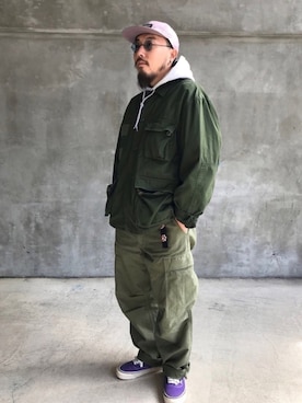 「アイテム（シューズ、パープル系）」を使った、えんどうさん（メンズ・165cm）の秋コーディネート