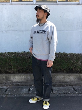 「アイテム（スニーカー、イエロー系）」を使った、えんどうさん（メンズ・165cm）の秋コーディネート