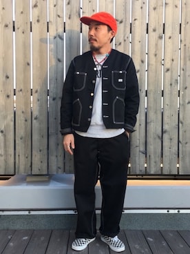 「アイテム（キャップ、オレンジ系）」を使った、えんどうさん（メンズ・165cm）の秋コーディネート