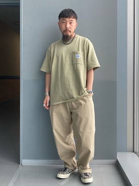 「アイテム（デニムパンツ、ベージュ系）」を使った、えんどうさん（メンズ・165cm）の夏コーディネート