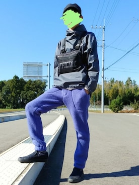 「ボアフリース」｜「アイテム（スリッポン）」を使った、あささん（メンズ・170cm）の秋コーディネート